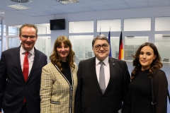 WhatsApp-Image-2019-12-06-at-17.49.061